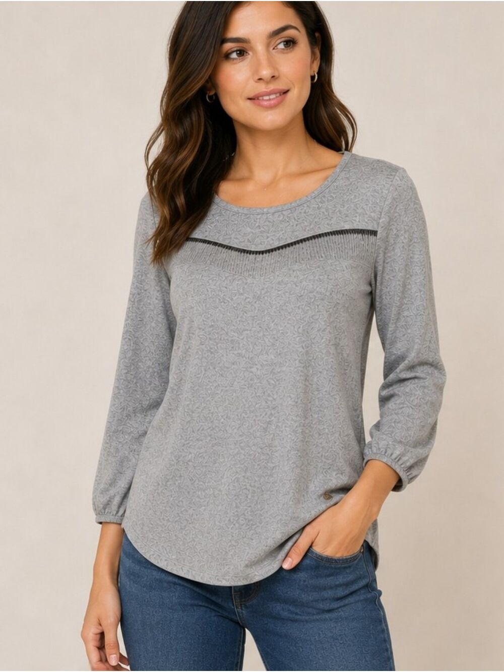 Adrienne Vittadini Gray Beaded Fringe Knit Top Size Small